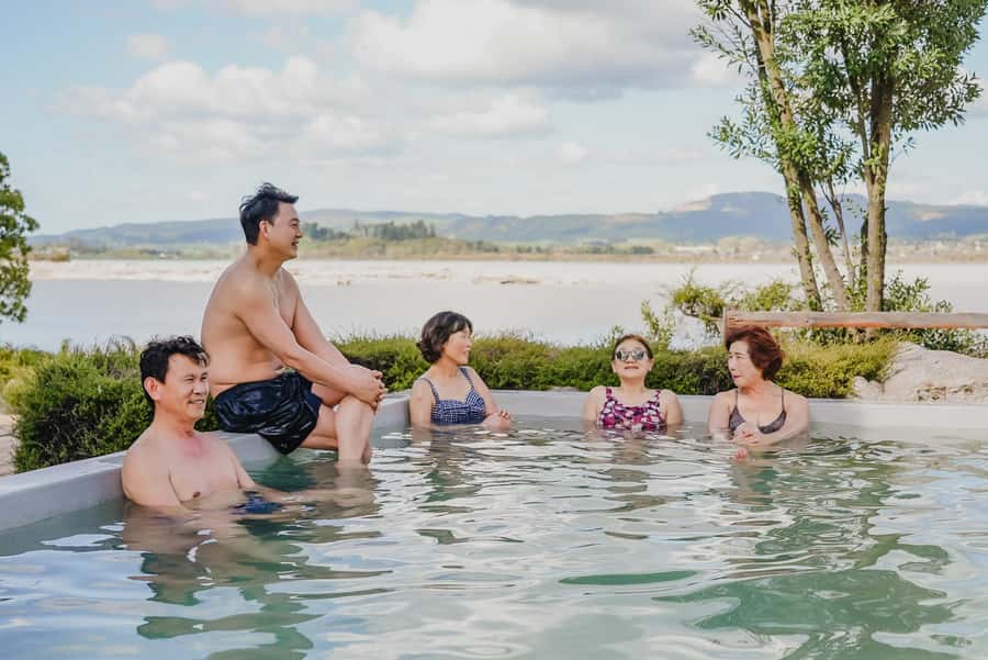 Rotorua: Polynesian Spa Pavilion Hot Pool Bathing (12+ yrs) - Walking the foot reflexology path
