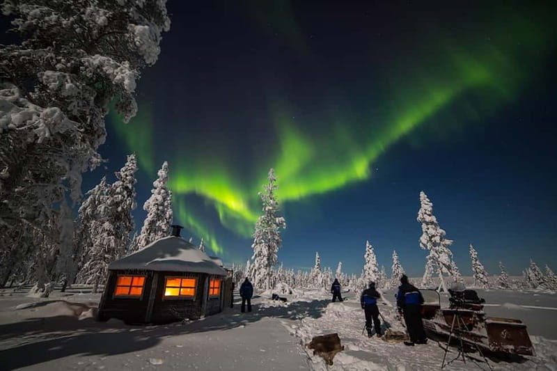 Rovaniemi: Lakeside Private Sauna with Aurora Borealis - A Finnish Sauna Night Near Rovaniemi