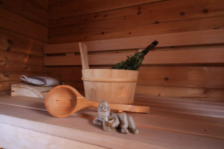 Rovaniemi: Private Sauna, Jacuzzi and Dinner - What the sauna and jacuzzi time is really like