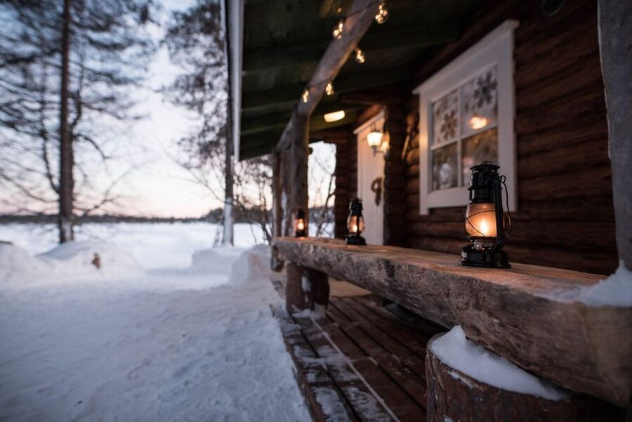 Rovaniemi: Sauna & Ice Swimming Tour with Dinner and Aurora - Key points at a glance