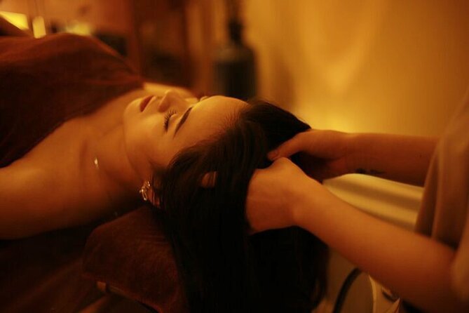 Royal Facial Care with Hair Treatment, 100 mins - The 60-minute herbal hair wash is the main event