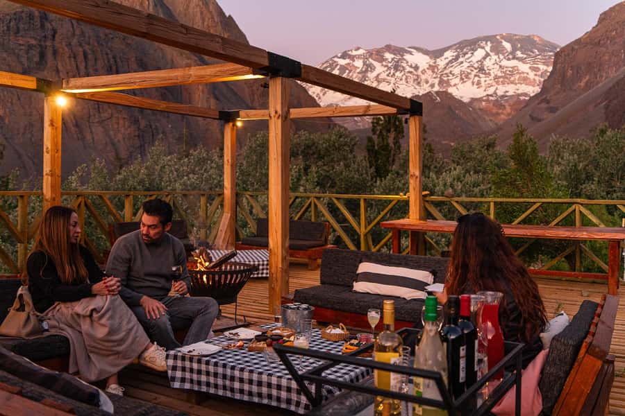 Santiago: Cajón del Maipo Hot Springs & Chilean Barbecue - San José de Maipo and the first scenic stops