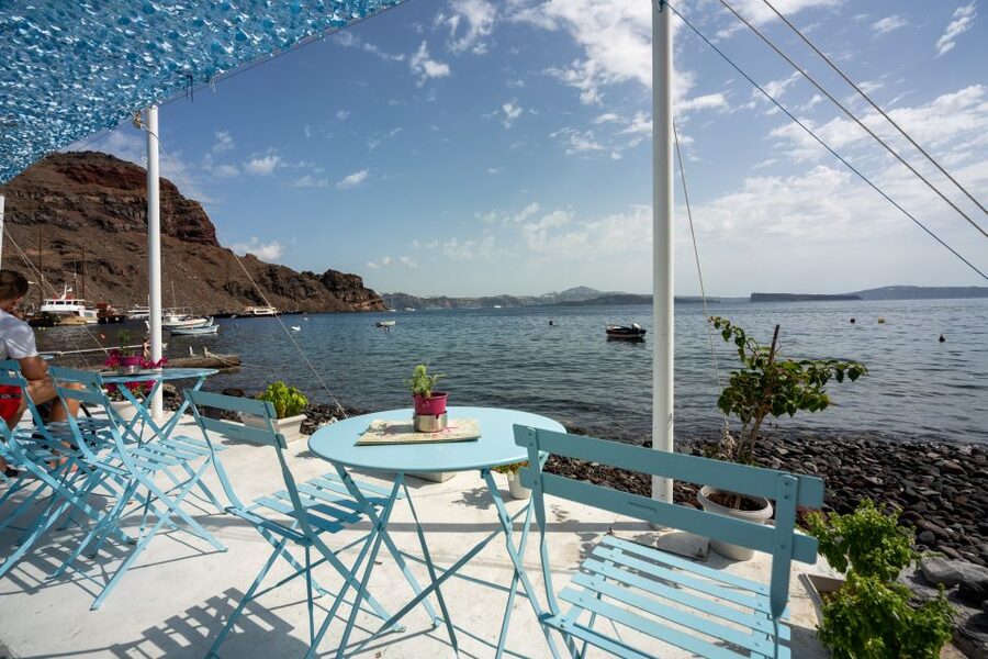 Santorini: Volcanic Islands Cruise with Hot Springs Visit - Nea Kameni and the uphill volcano walk