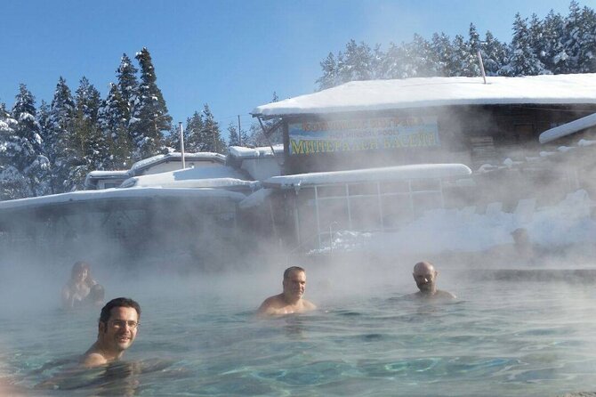 Seven Rila Lakes Snowshoe Hike and Thermal Baths Full-Day Tour from Sofia - Snowshoeing toward the Kidney Lake