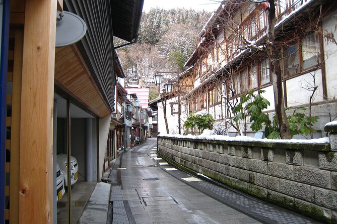 Snow Monkey & Shibu Onsen Afternoon Tour (Depart: Iiyama & Nozwa) - What You See at Shibu Onsen