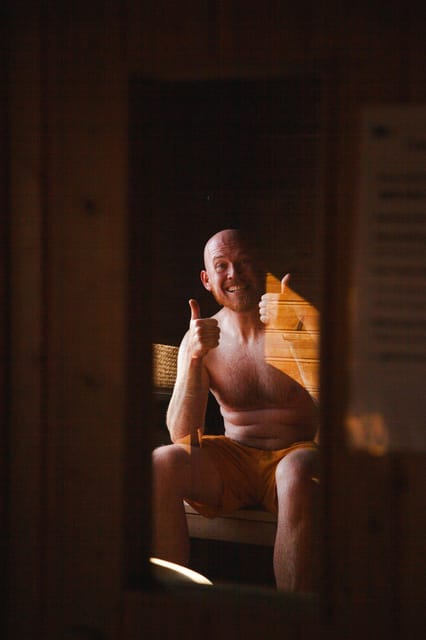 Stockholm: Traditional Sauna & Polar Plunge in Baltic Sea - What the 90-minute session feels like