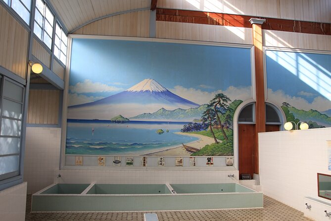 Tattoo-friendly open-air Onsen & drink - Meeting near Oshiage and reaching the bathhouse
