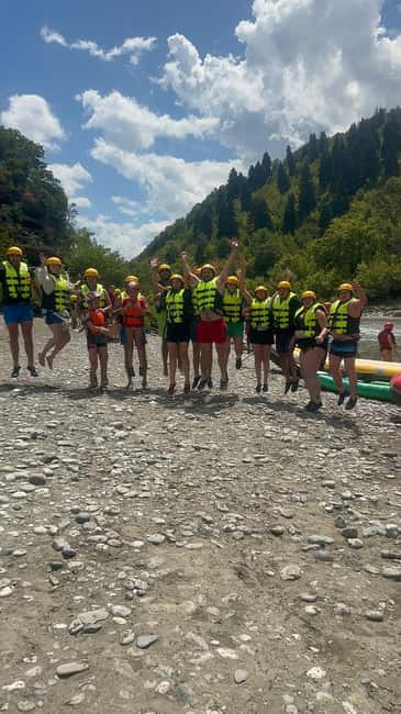 Tirana/Durrës/Golem: Vjosa Rafting, Benja Thermal Baths Tour - Two and a half hours on the Vjosa River