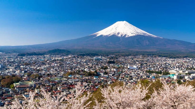 Tokyo: Mount Fuji 5th Station & Onsen Day Trip - Reaching Mount Fuji’s 5th Station by bus