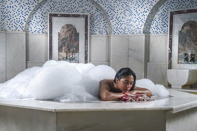 Traditional Turkish Bath, Massage, Face Mask, Peeling in Istanbul - The 45-minute massage and face mask