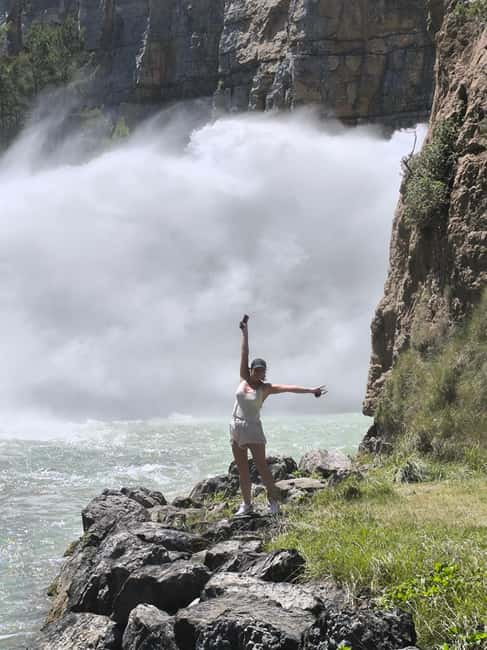Valencia: Montanejos Thermal Spring & Girlfriend Waterfall - Food, drinks, and the practical rhythm of the day