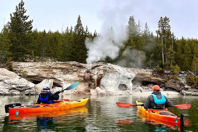Yellowstone Lake & Hot Springs / 3 Hour Morning or Twilight Tour - Key points to know before you book