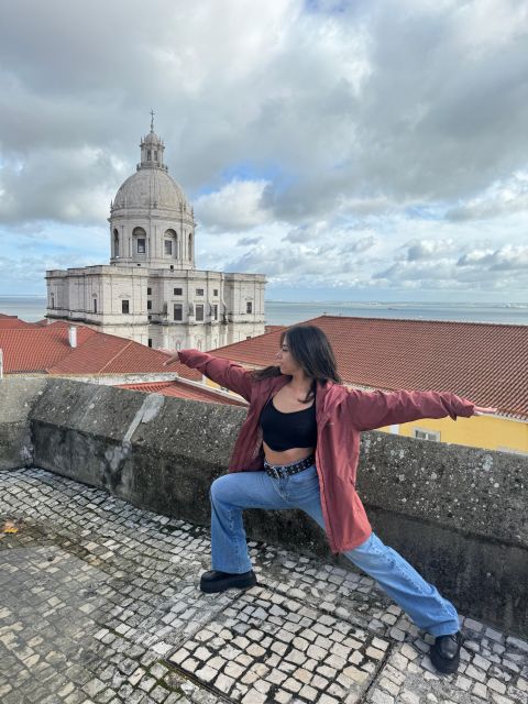 "Yoga Harmony: Embracing Wellness in the Heart of Athens" - Lia’s teaching and the small-group format